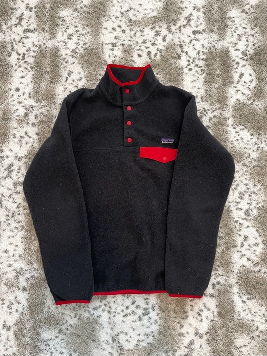 Patagonia Tops - Patagonia Synchilla jacket
